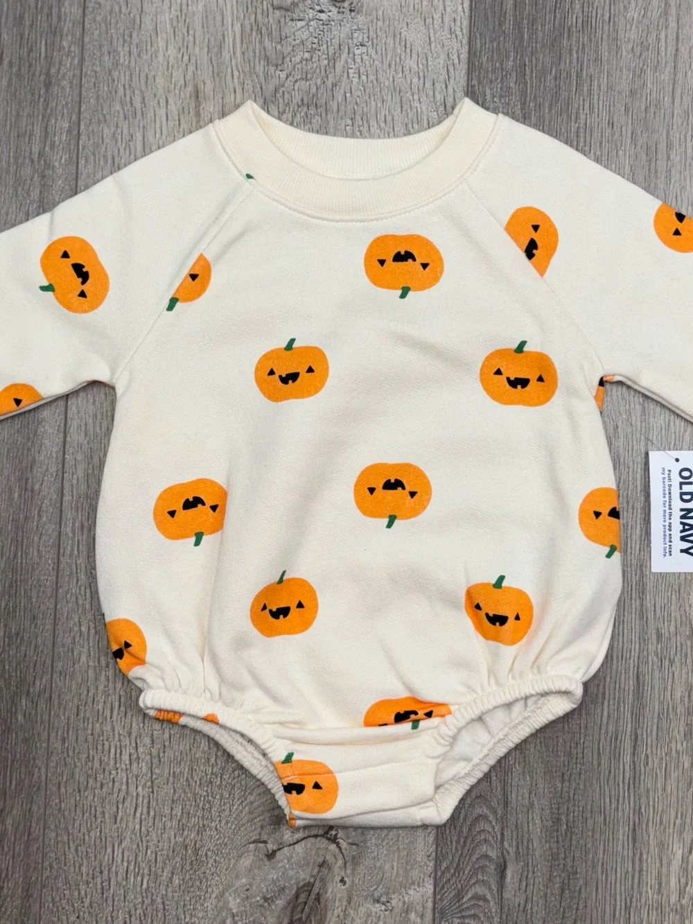 Old Navy Halloween Pumpkin Romper 3-6 Months New